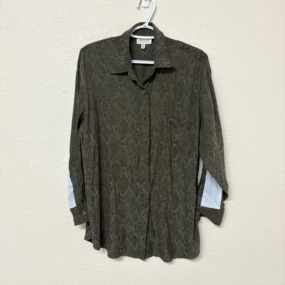 Koch Long Sleeve Snakeskin Print Blouse Shirt Long Sleeve Size XS Polyester